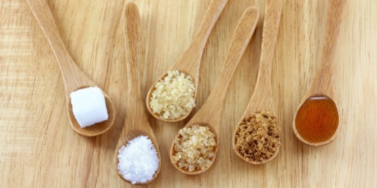 Revitalisation du corps ou de la peau avec un exfoliant naturel