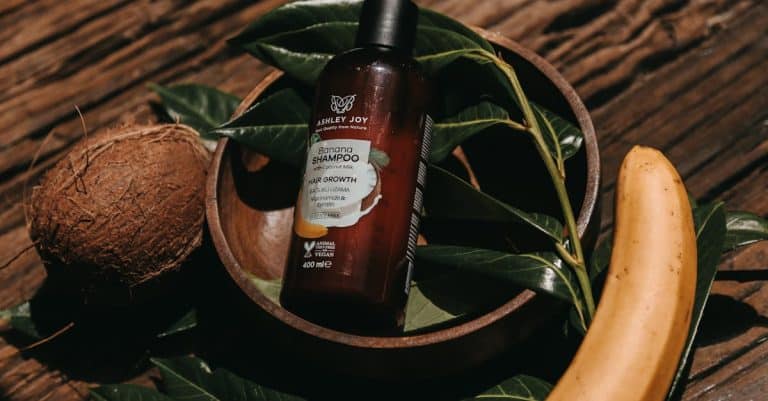 Comment préparer des soins capillaires naturels ?